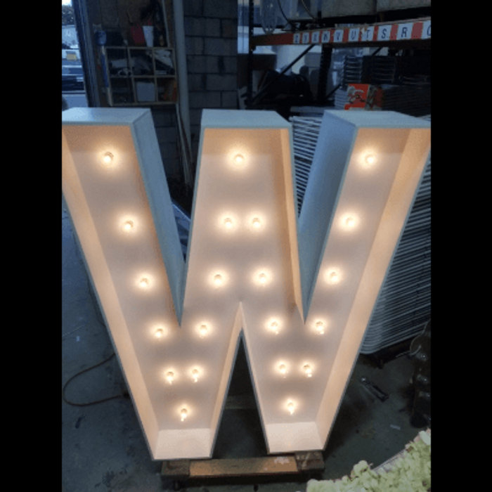 Marquee W 5ft Letter